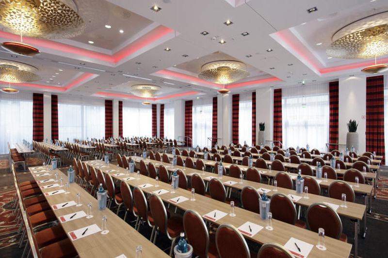 H4 Hotel Berlin Alexanderplatz Esterno foto